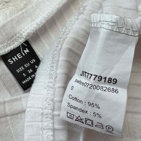 Long-Sleeve Cream Top - Picture 15 of 15